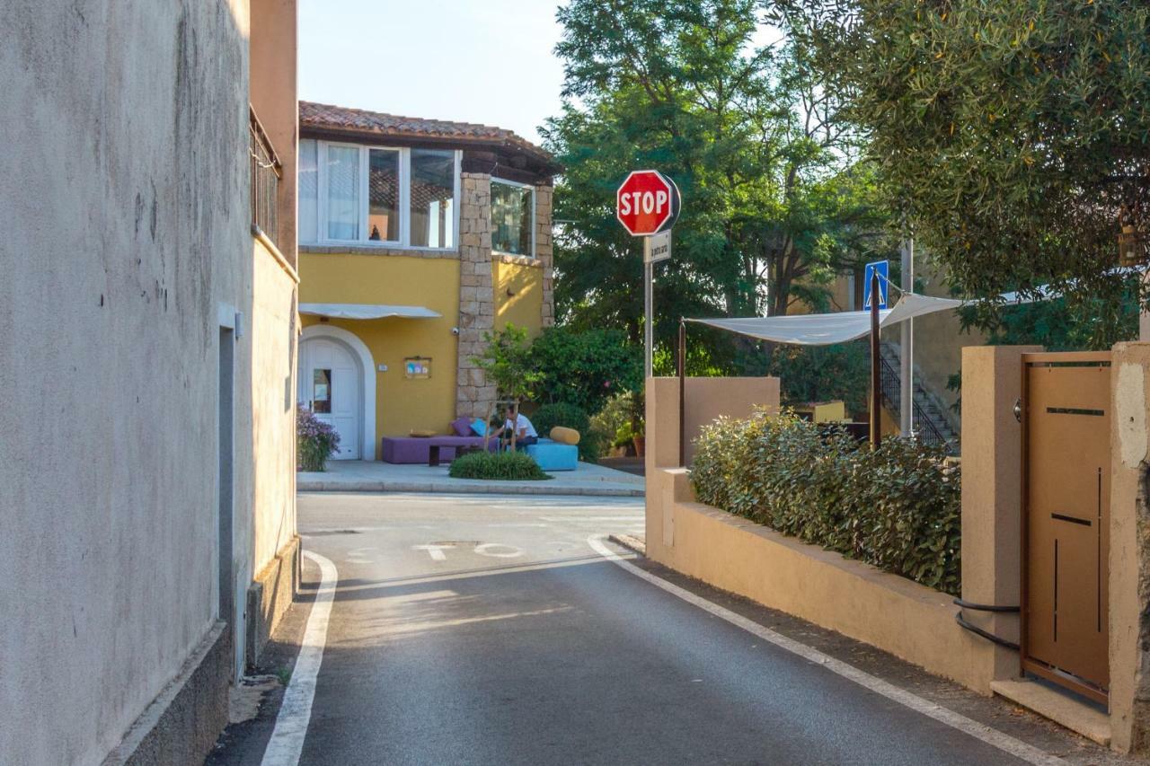 Apartamento Petra Sarda San Pantaleo Exterior foto